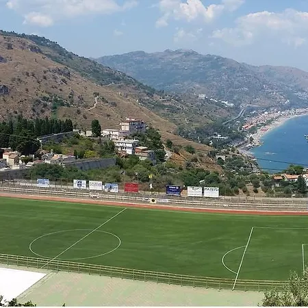 Alojamento de Acomodação e Pequeno-almoço Casa Michele Taormina