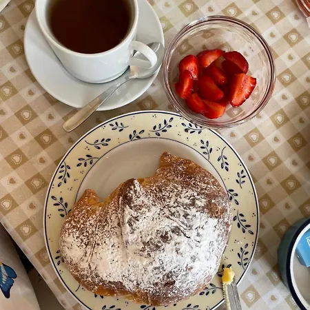 Alojamento de Acomodação e Pequeno-almoço Casa Michele